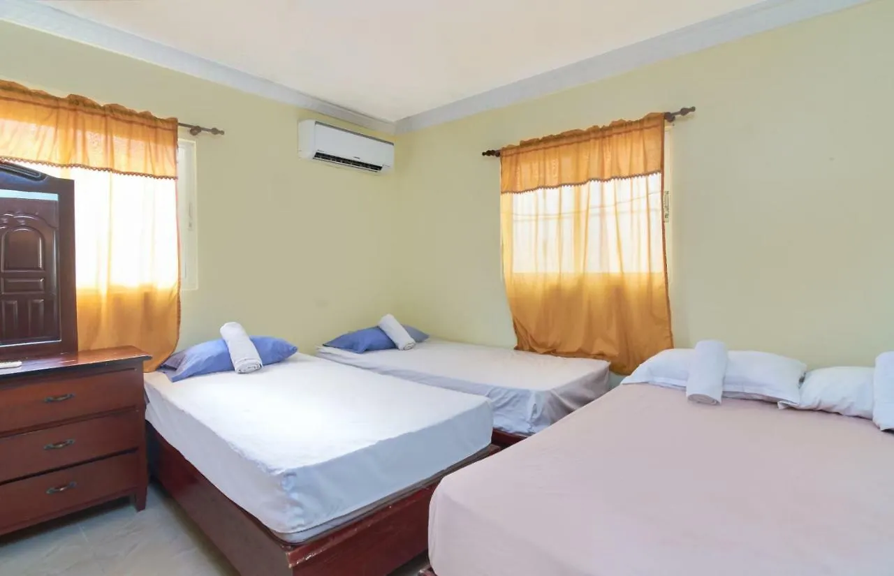 Tropical Island Apartahotel Santo Domingo