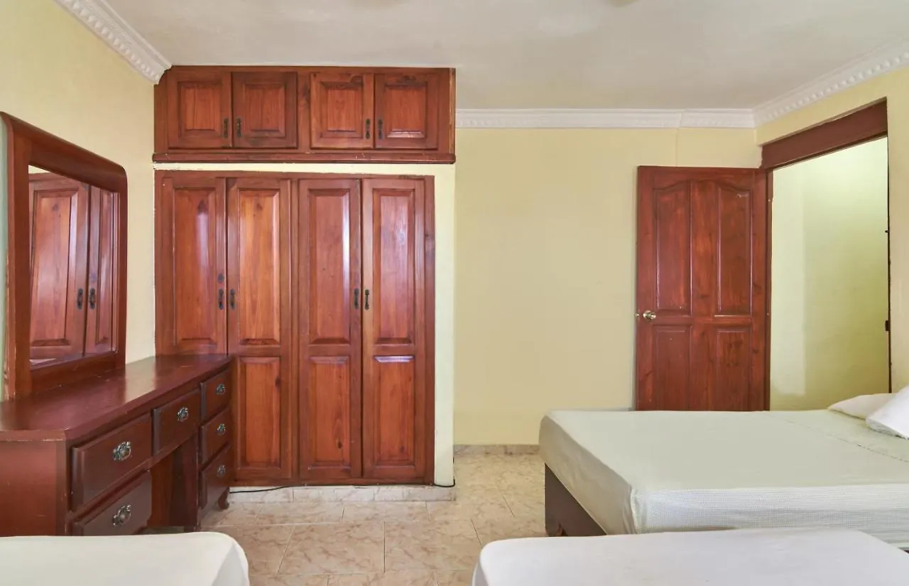 Tropical Island Apartahotel Santo Domingo