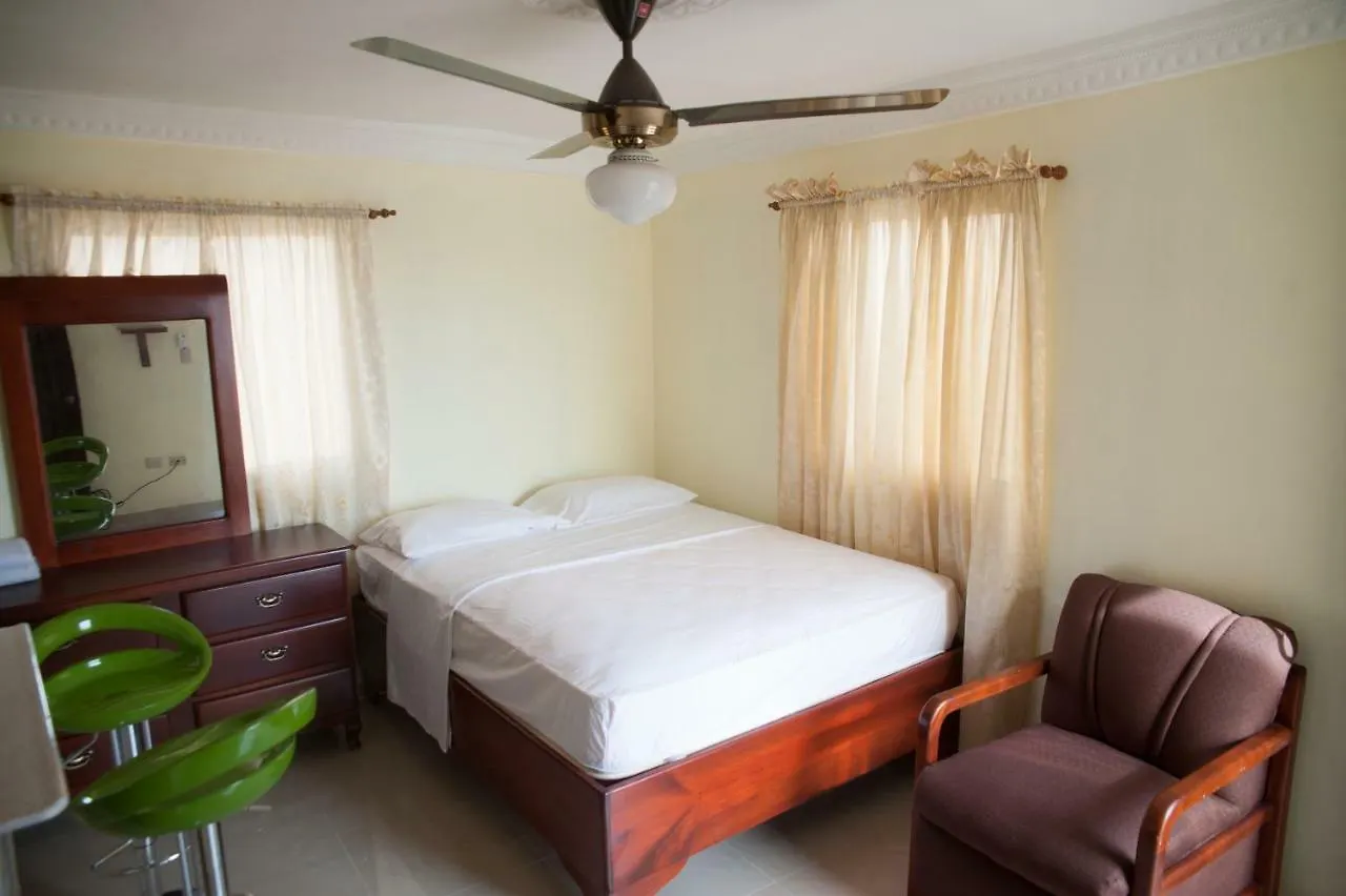 Tropical Island Apartahotel Santo Domingo